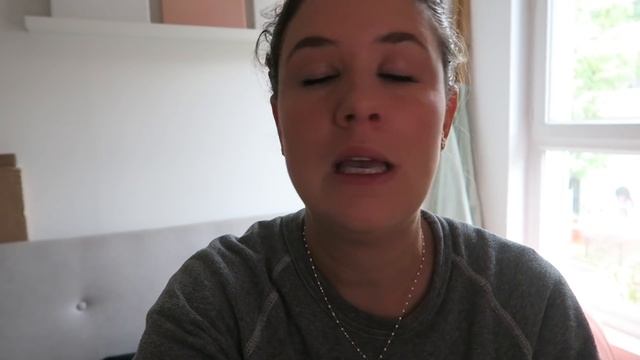 VLOG | Les seules chaussures qui me vont... смотреть онлайн