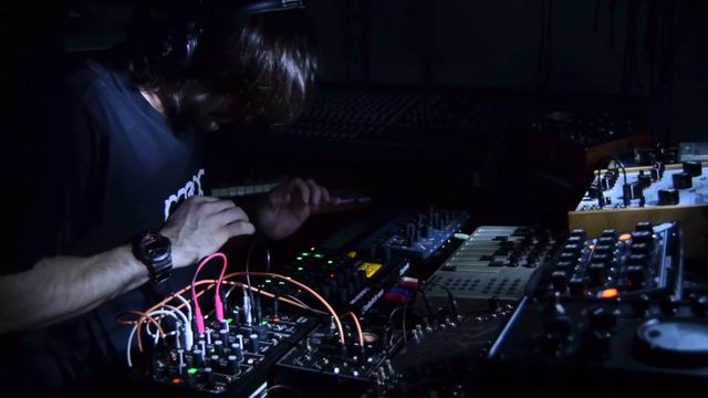 Live Electronic Music: “Dystopian Tale” by Greencross [reupload] смотреть онлайн