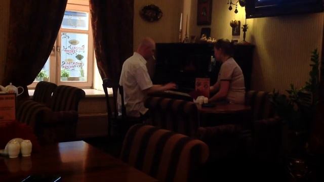 Чистые Пруды, кафе Чай и кофский