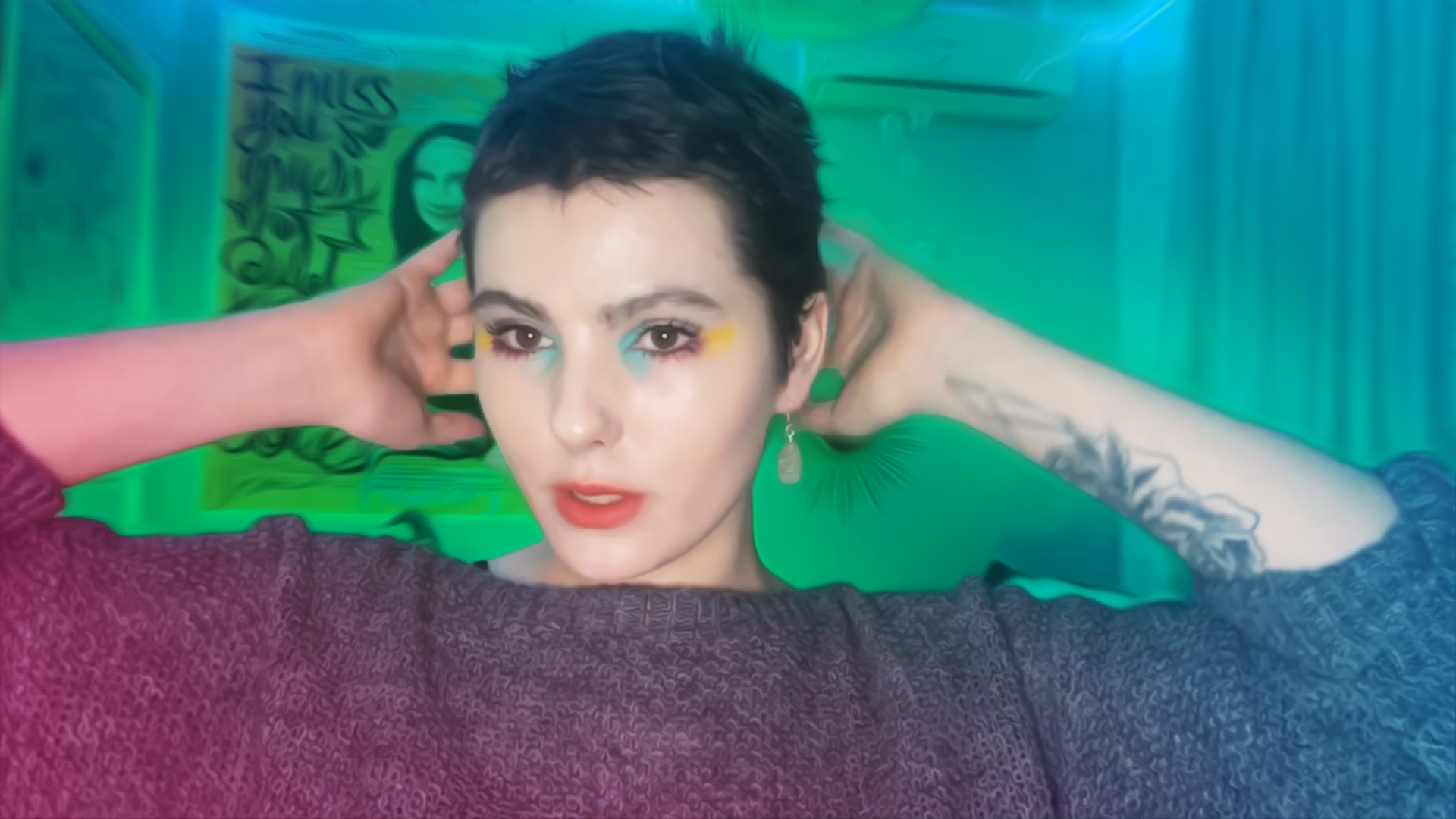 На протяжении 19 минут представляю себя в VOGE