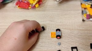 Как сделать самую простую машинку из Lego