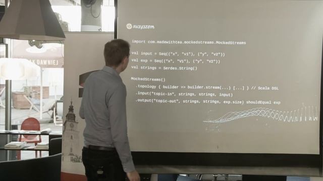 KSUG 28/05/2019: Production-ready streaming pipelines with a Kafka cluster by Mateusz Owczarek смотреть онлайн