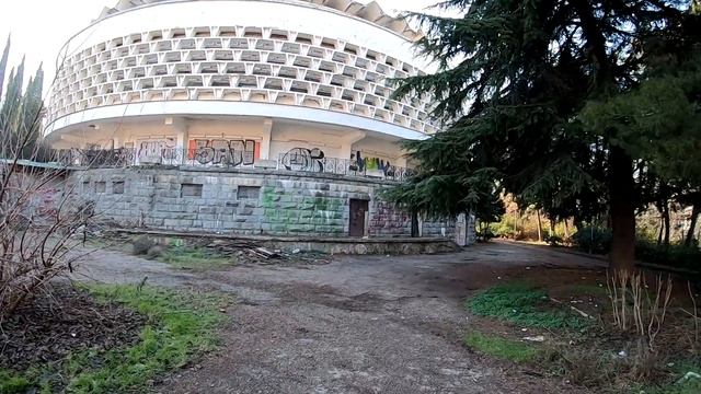 #271 Военно-полевой госпиталь в Ялте в санатории МО. Санаторий МО в жутком заброшенном состоянии смотреть онлайн