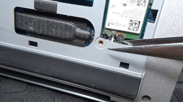 Dell Notebook P39F kein WLAN gefunden смотреть онлайн