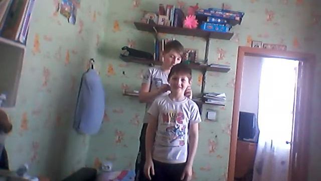 Дёргаем скоч ЧЕЛЕНДЖ смотреть онлайн