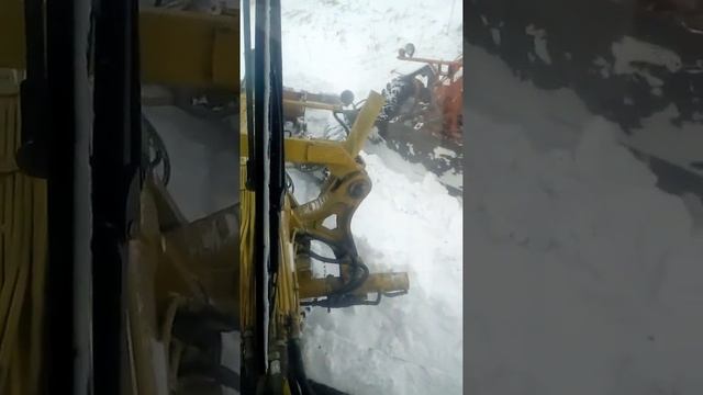 СУПЕР РАБОТА. зима на дороге.работа на автогрейдере уборка.