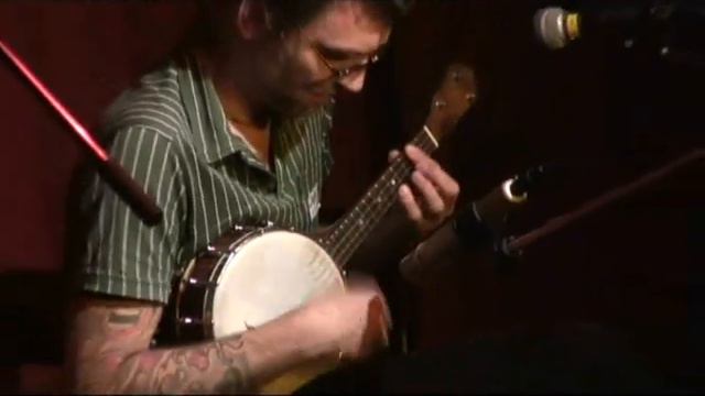 ukulelezaza at First Ukefest of Belgium смотреть онлайн