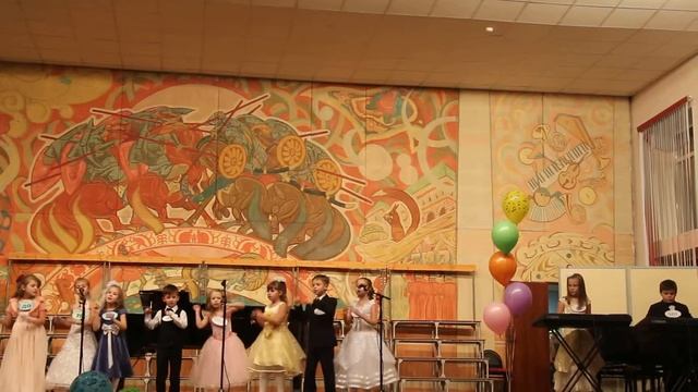 2016 г. Ансамбль "Веселые нотки" . С.Суэтов. "Шел по лесу музыкант" смотреть онлайн