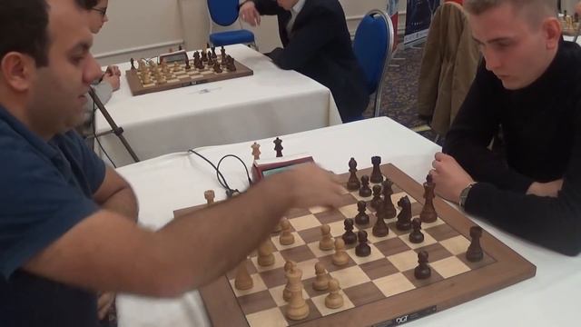 GM Rauf Mamedov - Smolka Marcin, Vienna game, Blitz chess смотреть онлайн