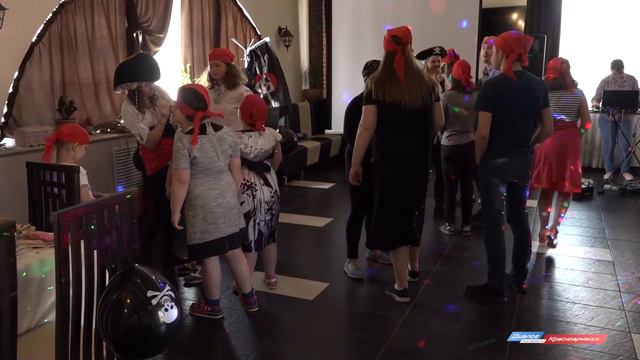 Клуб CrossWorlds вновь возродился смотреть онлайн