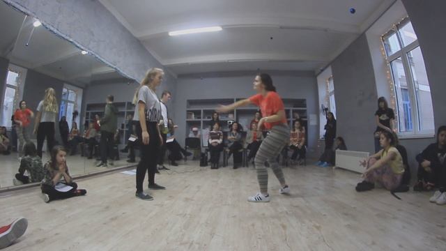 Natali vs Черника dancehall | IN FLOW танцевальное пространство смотреть онлайн