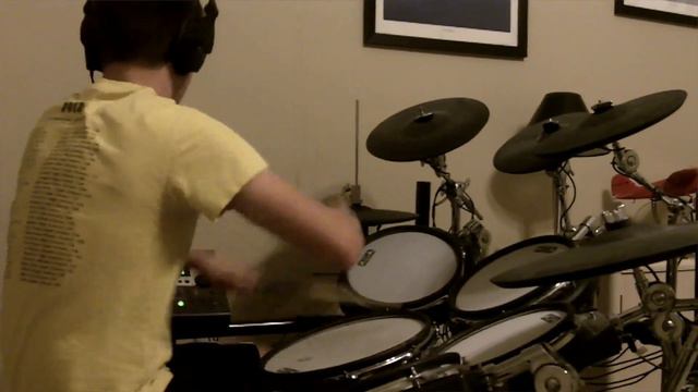 Katy Tiz - Whistle (While You Work it) [Drum Cover] смотреть онлайн