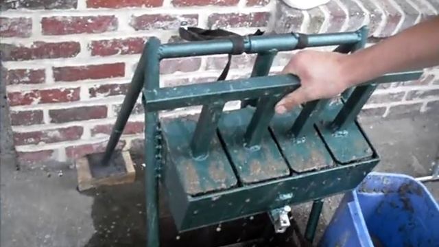 Presse à Briquettes