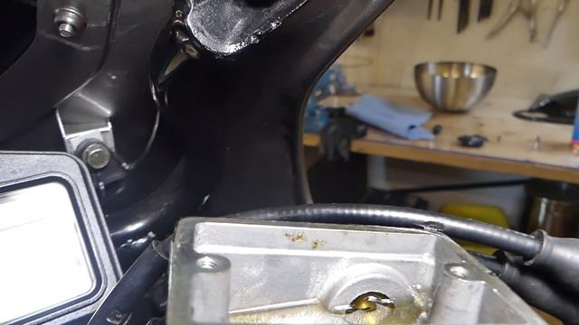 Kawasaki ZX12R Restarbeiten und Saubermachen Teil 4 смотреть онлайн