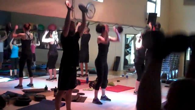 Les Mills Body Pump 89 Shoulders смотреть онлайн