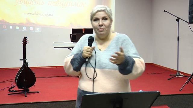 Рут Эстер Фурман | Открывая тайну водительства Божьим Духом смотреть онлайн
