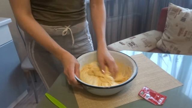 ГОТОВЛЮ ВКУСНО И ПОЛЕЗНО тесто для пиццы смотреть онлайн