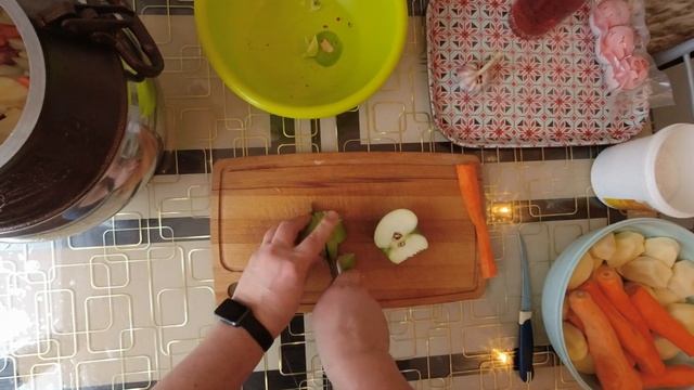 КОЗЛЯТИНА С ОВОЩАМИ В АФГАНСКОМ КАЗАНЕ .ВКУСНОТЕНЬ!!!ПОПРОВЕДОВАЛ ГЛАШУ И КАТЮ). смотреть онлайн