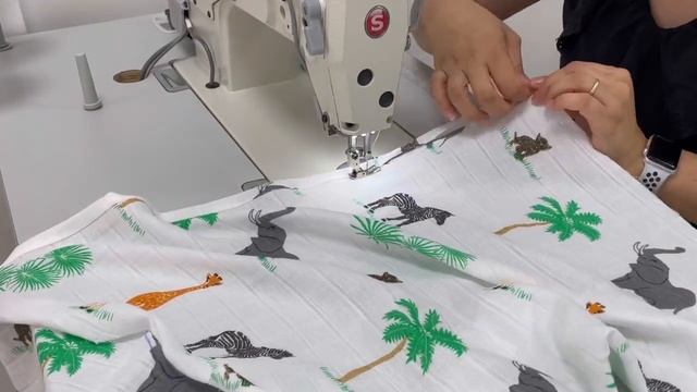 Baby Poncho Sewing | Baby Bathrobe Making ⛅️ смотреть онлайн