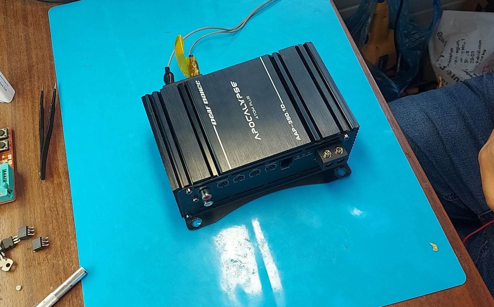 Ремонт усилителя звука APOCALYPSE ATOM PLUS AAP-350.1D смотреть онлайн