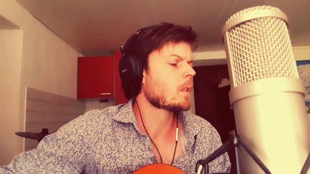 JARETH TAIT performing I can see clearly now by Jimmy Cliff смотреть онлайн