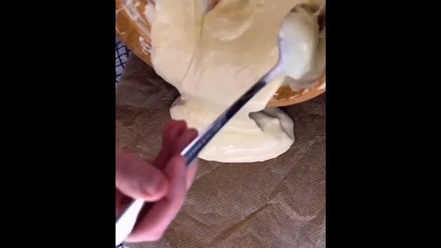 Пицца за полчаса//Заливное тесто//Рецепт смотреть онлайн