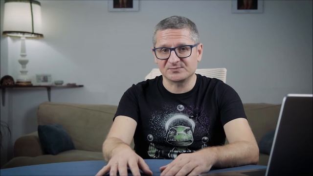 Философ -- всегда индивидуалист. Не существует стадной философии!! смотреть онлайн