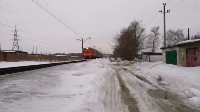 Электропоезд ЭТ2Р-901/902 сообщением Маклец - Новомосковск-1 (+ вагоны от ЭР2К-1068 и ЭР2-1338) смотреть онлайн
