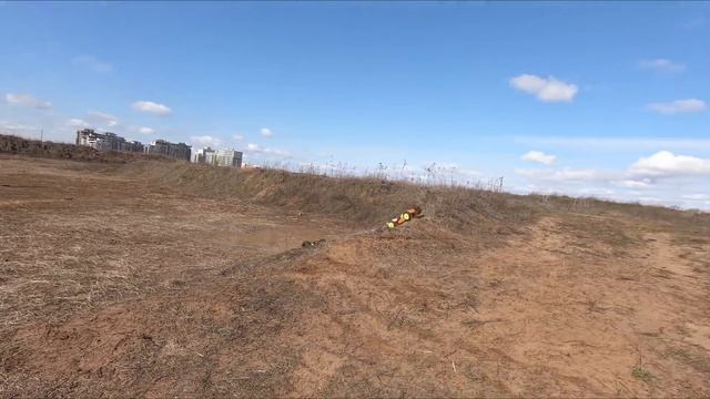 ВОТ ЭТО МОНСТР ... Тест ZD Racing Pirates 2 смотреть онлайн