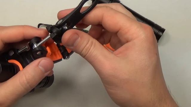 Отличное крепление фонарика на велосипед с поворотом на 360 градусов смотреть онлайн