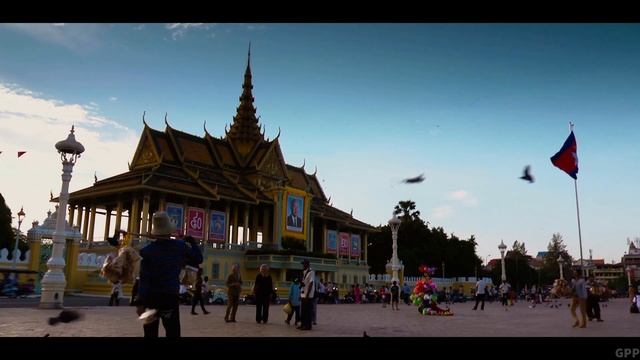 Phnom Penh, Cambodia - 4K UHD Drone Video смотреть онлайн