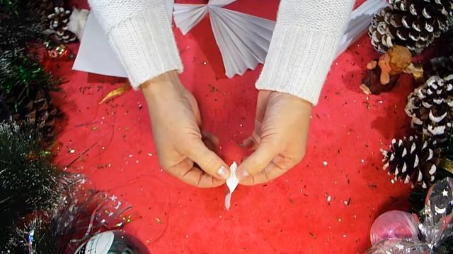 Новогодние поделки с детьми.Ангел из бумаги. смотреть онлайн