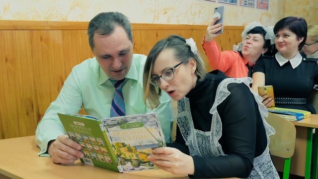 Поздравительное видео от родителей выпускникам МГТЛ 2020 смотреть онлайн