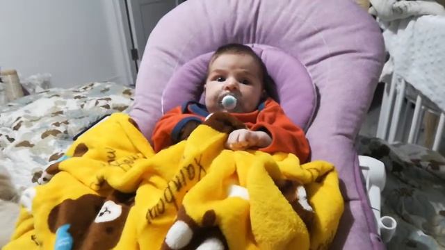 Как белый шум влияет на младенца смотреть онлайн