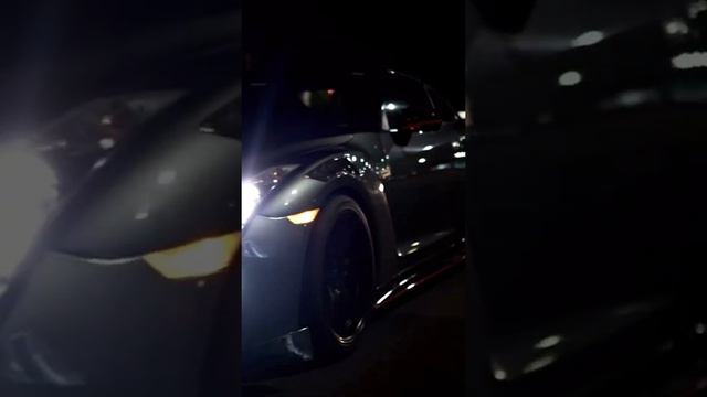 Nissan GT-R Night Ride смотреть онлайн