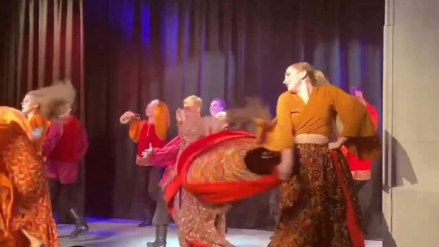 Цыганский танец Калиновцев'23 смотреть онлайн