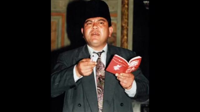 Юнус Кандым читает свои стихотворения смотреть онлайн