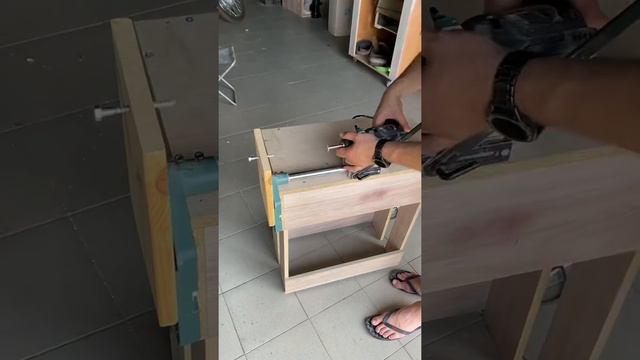 Токарный министанок из стойки для дрели смотреть онлайн