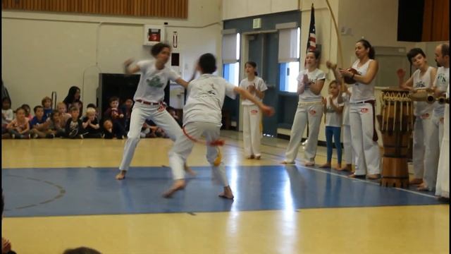 ABADÁ-Capoeira Marin Black History Month Presentation смотреть онлайн