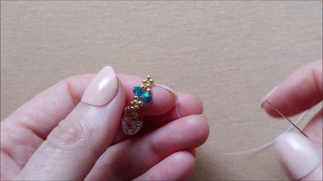Beaded Bracelet Tutorial.  DIY Handmade Bracelet