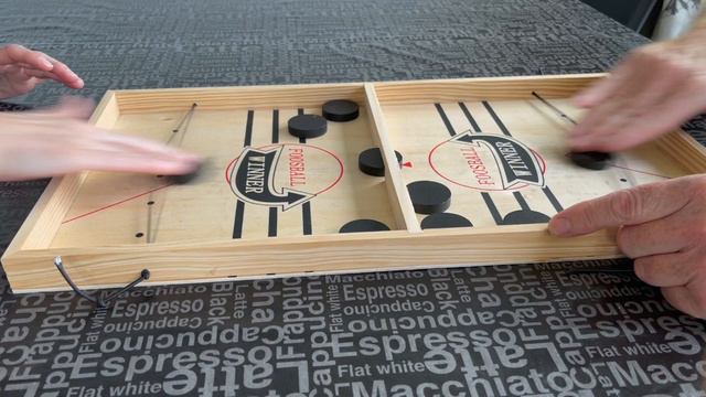 Sling Puck Game смотреть онлайн