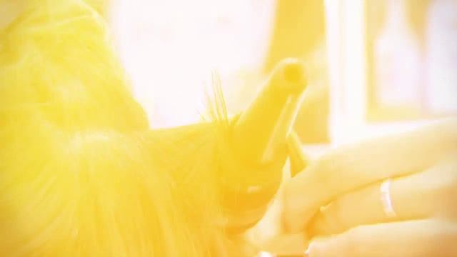 26.03.2015 Самоанализ Елены, работа парикмахера-стилиста Коноваловой Светланы смотреть онлайн