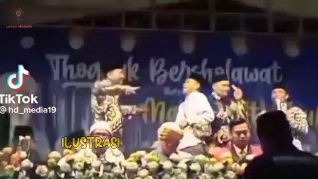 Sholawatan Apa Jaipongan смотреть онлайн