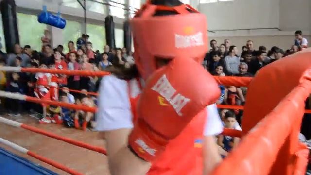 Турнир по боксу между областями Гегаркуник и Вайоц Дзор Эмма Закарян (Мартуни)-Ани Хачатрян (Ваик) смотреть онлайн