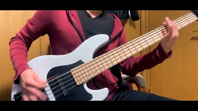 Attila - About That Life - Bass Cover смотреть онлайн