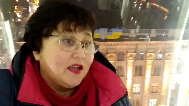 С ДРУГОМ ЮРОЙ ИДЕМ НА ЁЛКУ смотреть онлайн