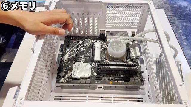 【自作PC】白水色の超透明感PCを初心者が組んでみた！！【ミス多発】 смотреть онлайн