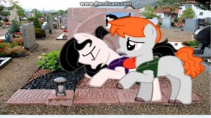 Пони страшилка близняшки