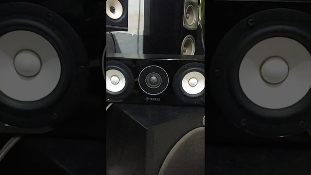Clarity Test Center speaker Yamaha NS- C-500 Playing Latin Jazz смотреть онлайн