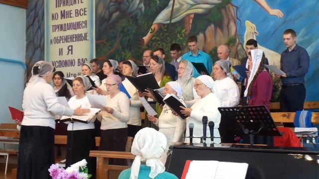 "Грех поражает мир и люди как слепые"-пение хора.12,05,2019 смотреть онлайн